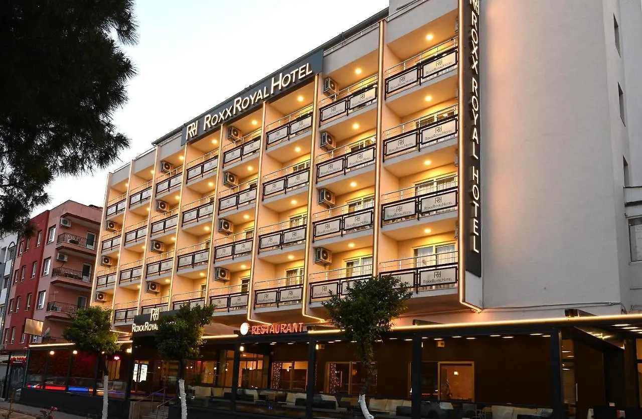 קוסדסי Roxx Royal Hotel
