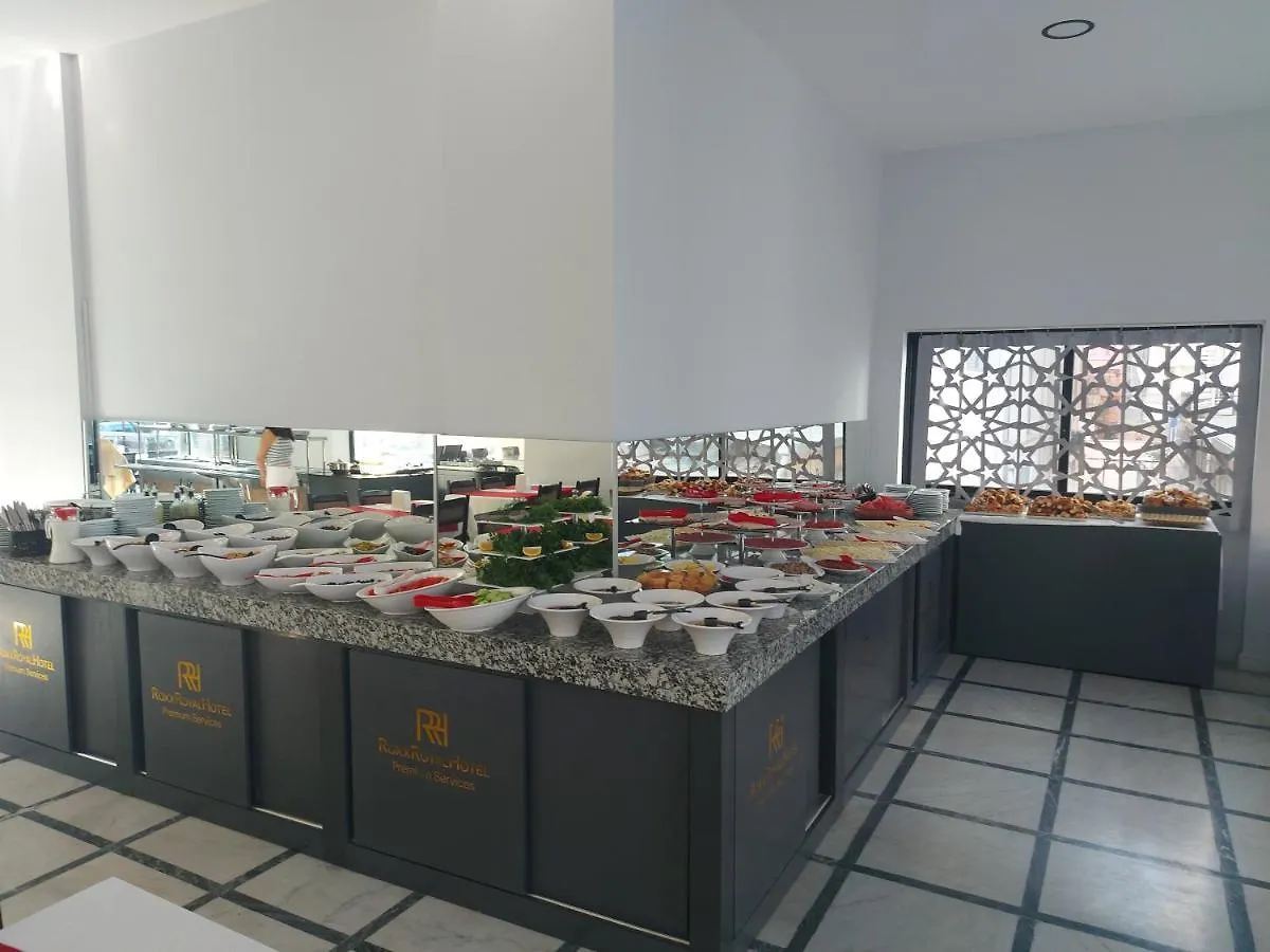 קוסדסי Roxx Royal Hotel